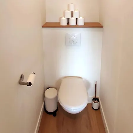 Le Duplex, Vue Et Port Lägenhet