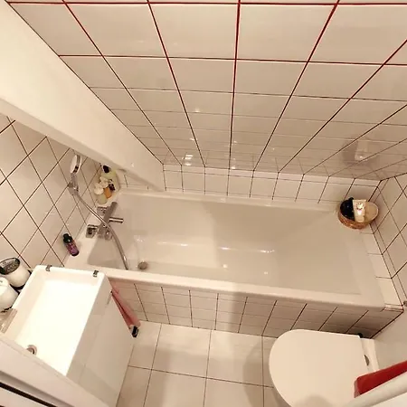 Le Duplex, Vue Et Port *