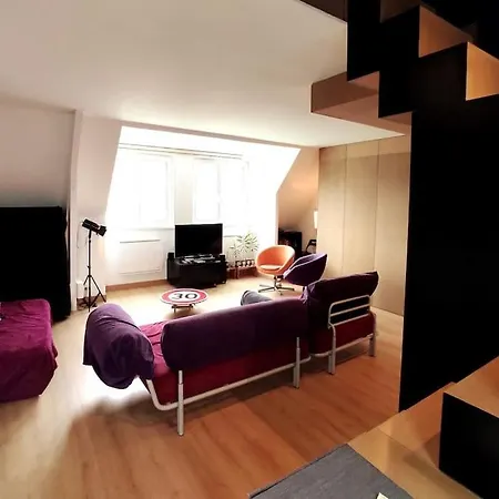 Le Duplex, Vue Et Port *